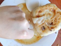 -宝瑞门钉肉饼店