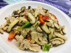 香菇炒肉-益恒饭店乡间白族菜(古城总店)