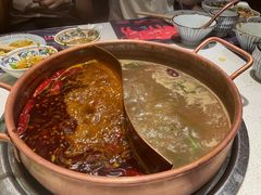 -牛村来人潮汕牛肉火锅(西单店)