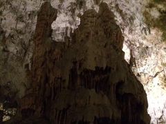 -波斯托伊纳溶洞