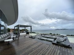 -瑰丽酒店·海吧·天际下午茶·现场DJ·天台酒吧