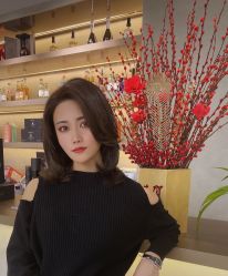 -变画·发型STUDIO