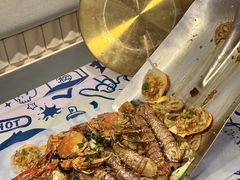 -松哥油焖大虾.小龙虾.黑鸭煲(海岸城店)