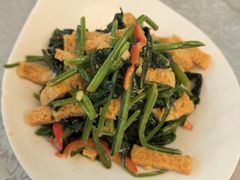 -汗腾格里·风味餐厅(新疆驻京办店)