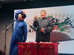 -嘻哈包袱铺(交道口店)