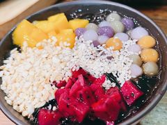 五彩冰粉-云海肴·汽锅鸡·云南代表菜(美罗城店)