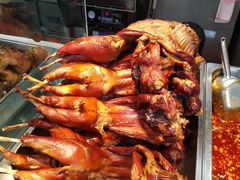 婆婆红板兔-鑫记婆婆兔·成都特产·兔头手撕兔(太古里店)