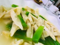 白油苦笋-明升萝卜汤
