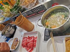 -百品聚旋转火锅(号外店)