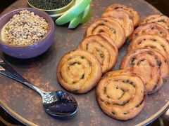 鹅肝酱葱油饼-杭州西子湖四季酒店·金沙厅