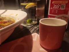 -桂二老坛酸菜鱼(三街两巷店)