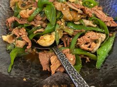 -费大厨辣椒炒肉(高铁吾悦广场店)