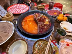 -萍姐火锅·公路夜市(武汉首店)