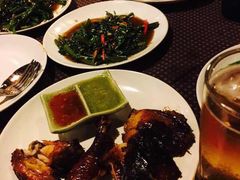 -Dash Teak House