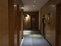 -天津京基皇冠假日酒店
