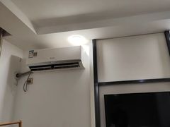 -鑫雅居公寓(广州南站地铁站店)