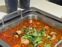 香辣涮锅鱼-清真涮锅鱼