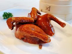 玻璃脆皮乳鸽-利苑酒家(金宝店)