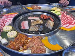 -哈哈碳都·牛肋条无限自助烤肉(台江万达店)