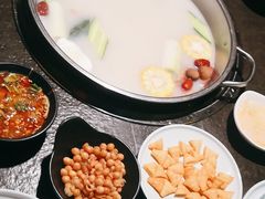 -旺晖本帮骨头煲·深夜火锅(梅园路店)