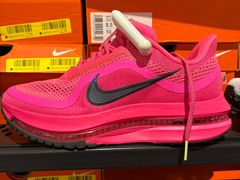 -燕莎奥特莱斯购物中心