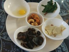 -桥香园过桥米线(国贸店)