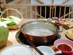 -椰夫人·养生椰子鸡(金沙洲永旺店)