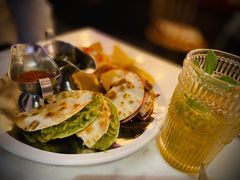 鸡牛双肉芝士墨西哥馅饼-The Rug Cafe(王府中环店)