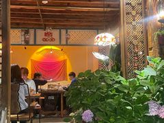 -小锅巴纳西餐厅