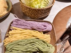 -芸山季·云南山珍菌火锅(人民广场来福士店)