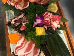 -明洞阿姨·韩式酱蟹烤肉·创意料理(三元桥店)