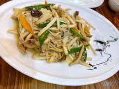 特色炒全菇-下梅人家土菜馆(历史文化餐厅度假区店)