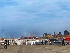 -东港音乐喷泉广场