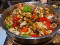 -盾亚新疆餐厅(松江万达广场店)