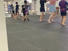 -FIGHTMAN格斗俱乐部(长宁临空店)