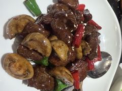 杭椒安格斯牛肉粒-南麓·浙里(外滩店)