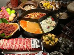 -三出山火锅(南京万象天地店)