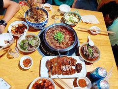-大众跷脚牛肉馆·非遗传承单位(峨眉山店)