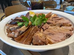 潮界卤狮头鹅头-潮界(LU·ONE凯德晶萃广场店)