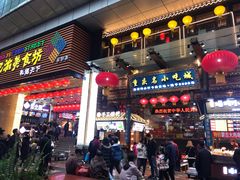 门面-八一好吃街·高品美食广场