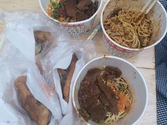 干拌宽面配调料-家阳赵师傅油饼包烧麦(粮道街店)