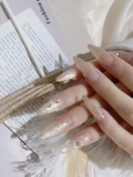 -荷茉里美甲美睫