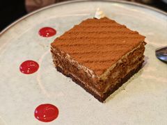 -LES ELITES 英集荟(南京西路店)