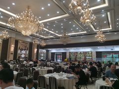 -轩记海鲜餐厅·四十五年老字号·经典粤菜(西区彩虹店)