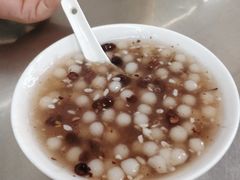 -芳婆糕团店(王府大街店)