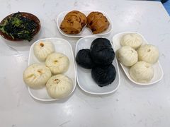 -李与白包子铺(桐梓林店)