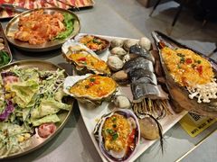 -围炉肉舍•炭烤活鳗•丹东海鲜烤肉(步行街店)