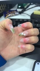 -馨儿·美甲美睫