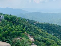 -巨石山景区