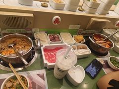 -一围肥牛小火锅(高铁吾悦店)